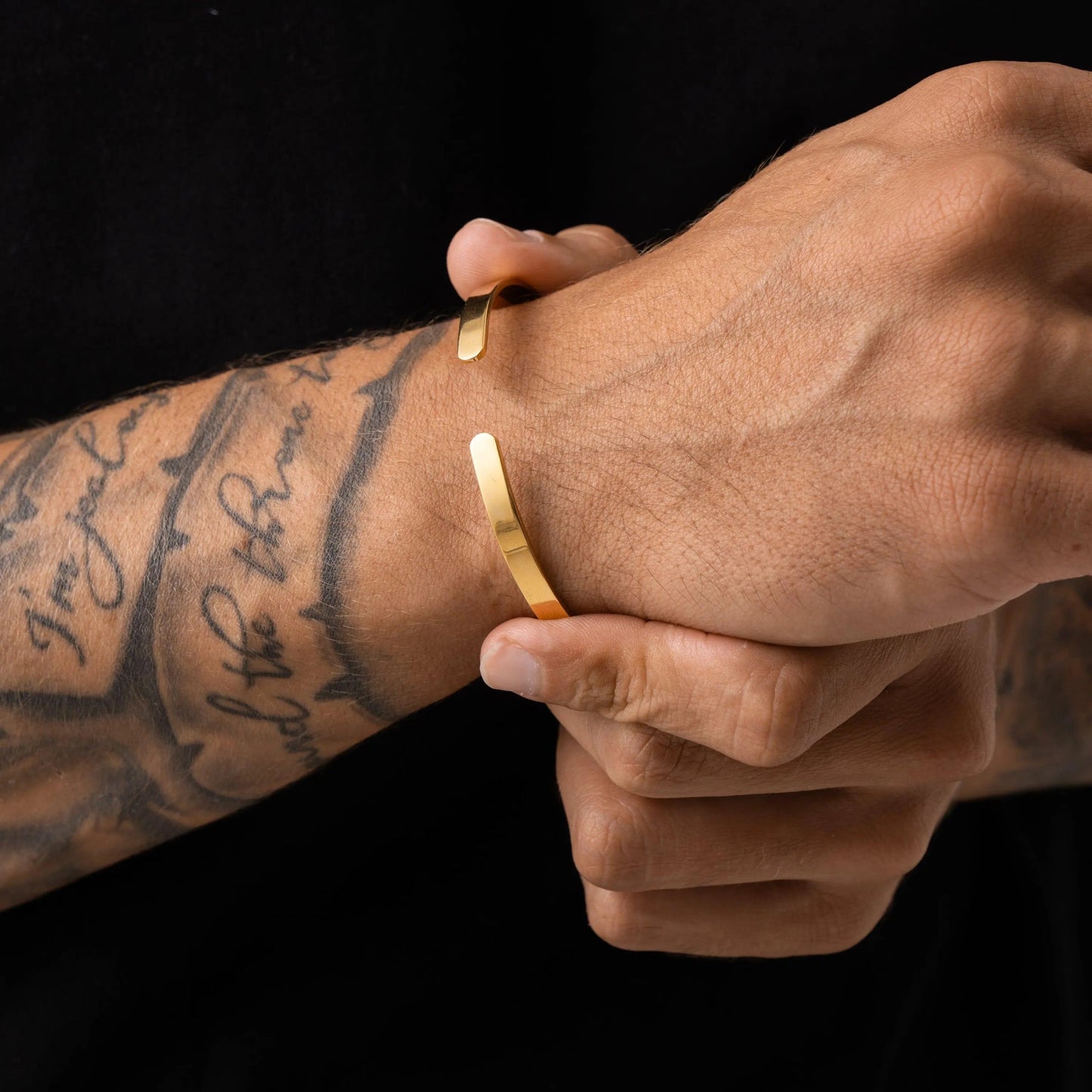 DOLAIR® Cuff Bracelet 5mm